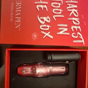 Perma Blend Derma Pen in Red